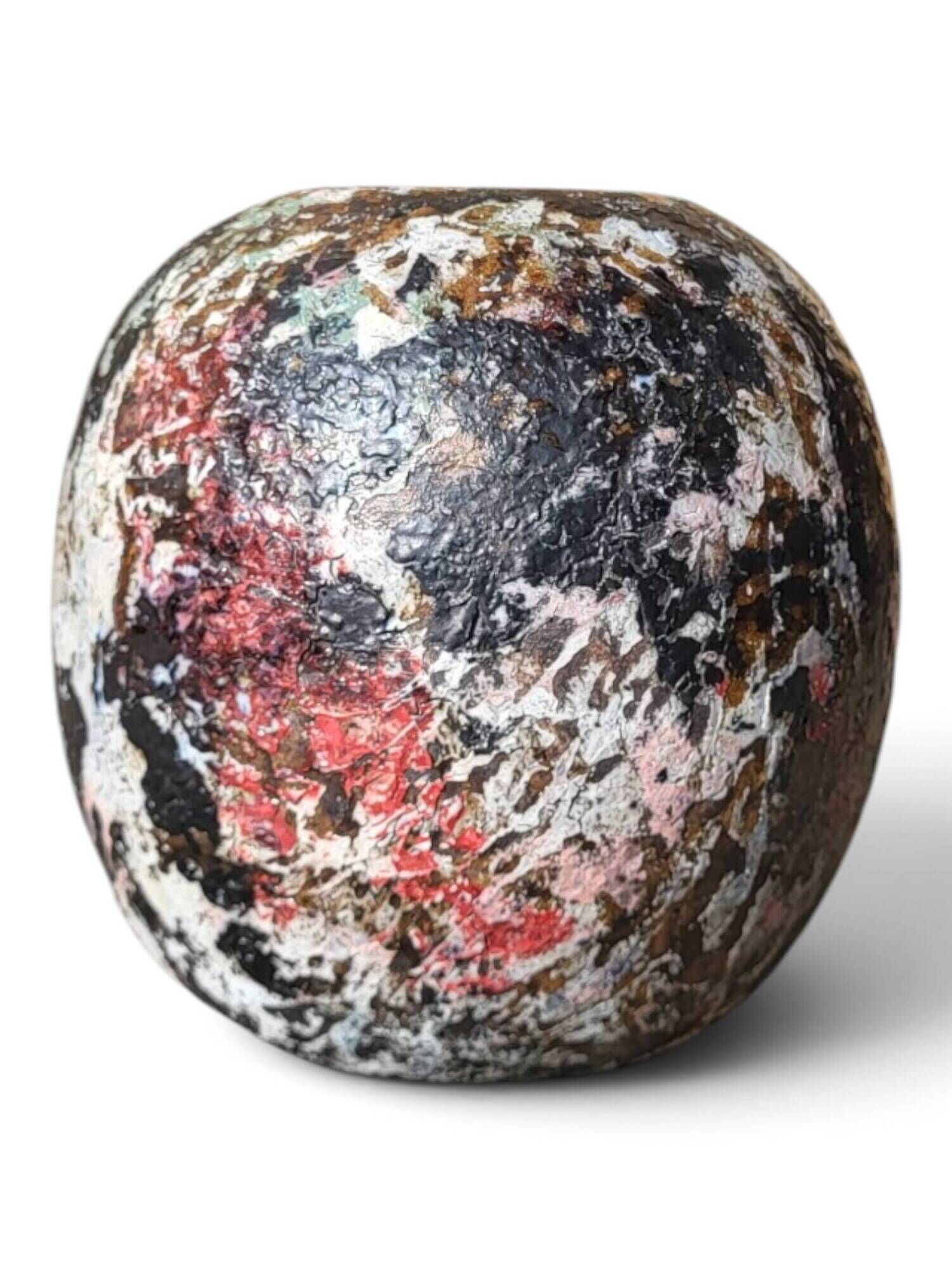 Round stoneware vase by David Whitehead, La Borne, polychrome.