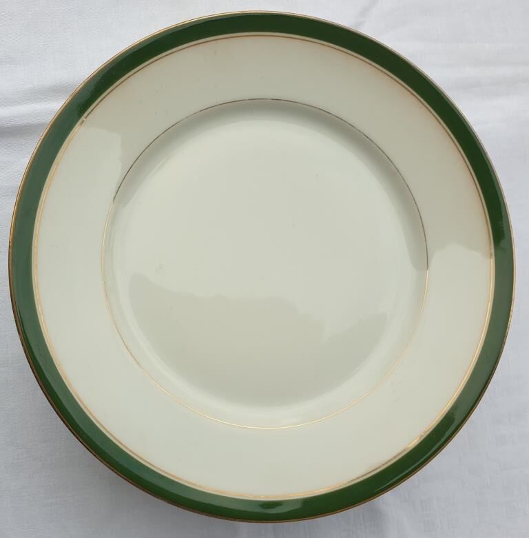 Set 6 porcelain plates Aux Lions de Faïence 1920 imperial green and gold