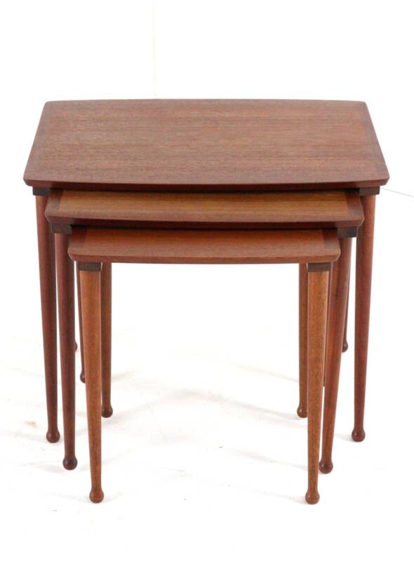 Jørgen Aakjær Jørgensen for Møbelintarsia nesting tables - danish design