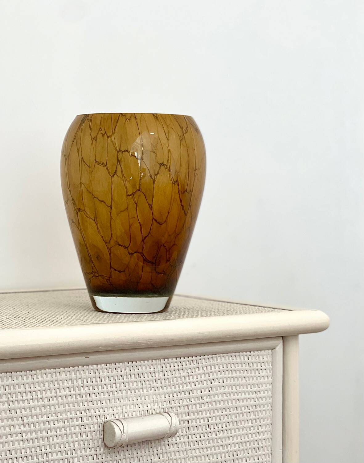 Mouth-blown glass vase.