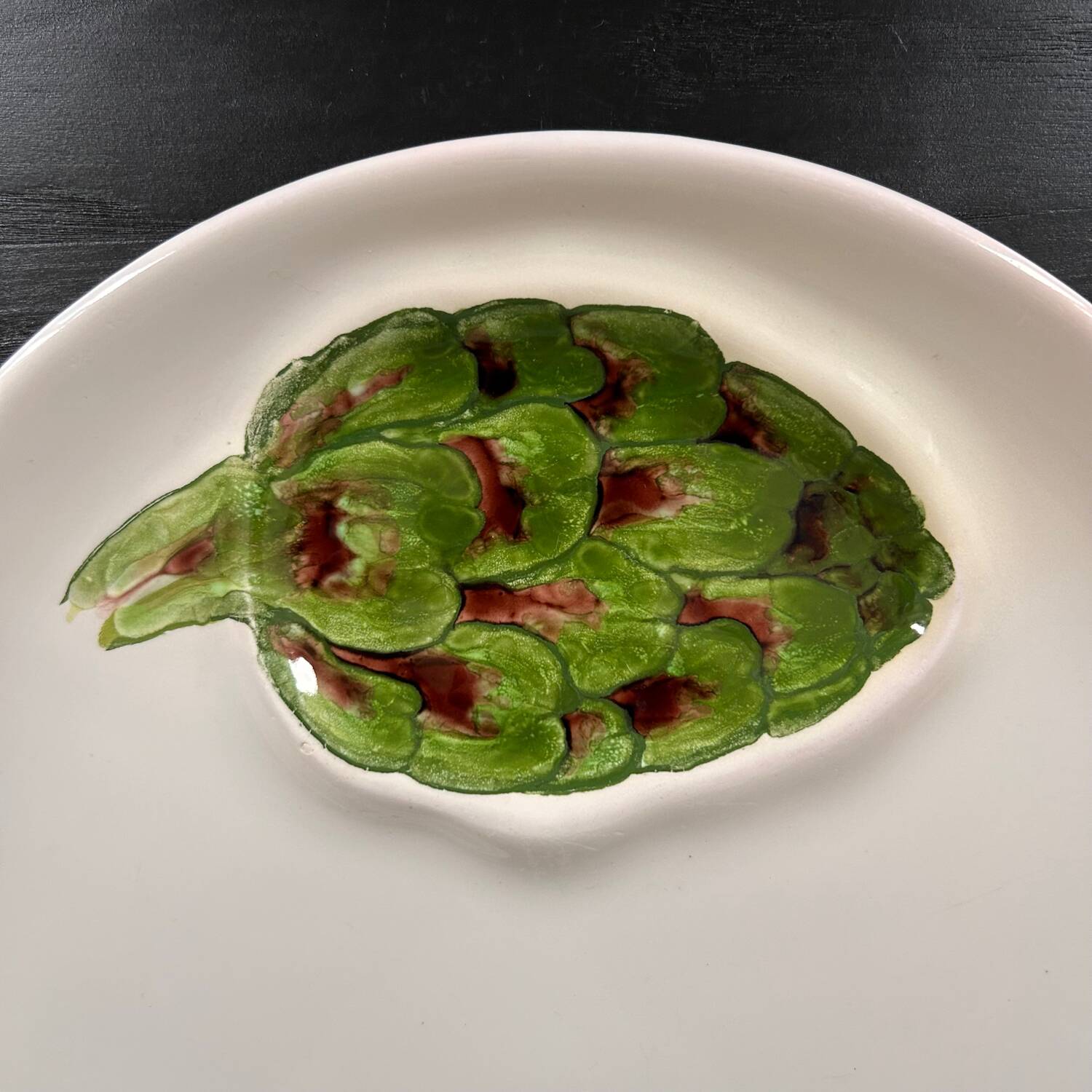 Signed artichoke decor dish