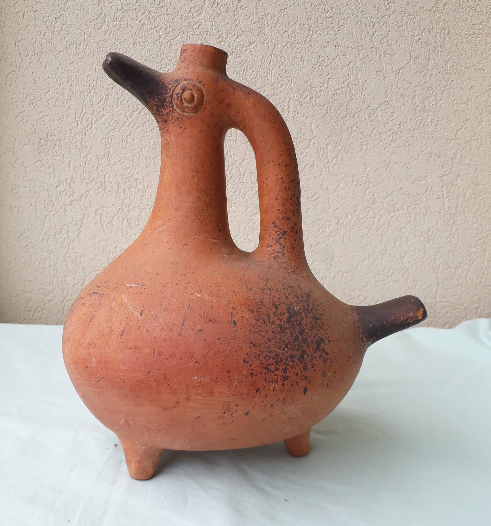 Vase zoomorphe en terre cuite