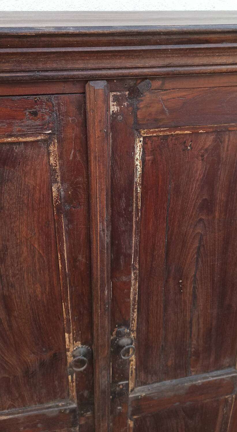 Armoire ancienne en bois