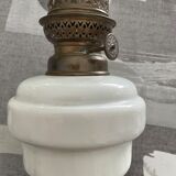 Suspension à pétrole avec opaline