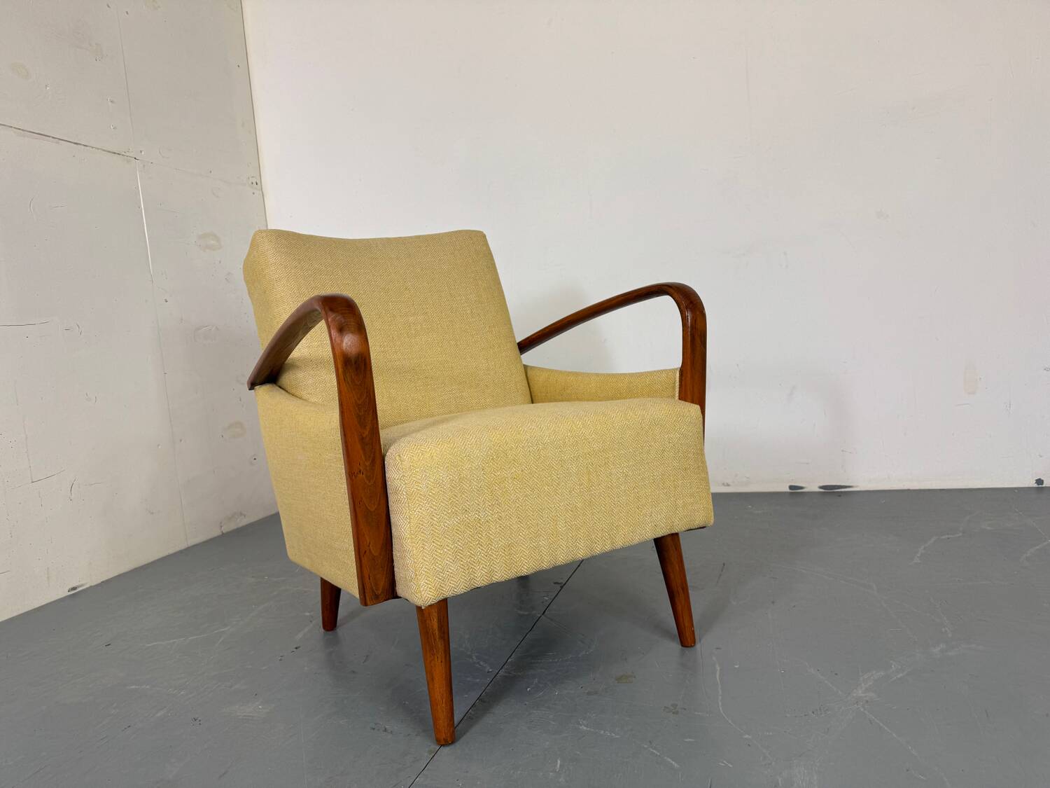 Fauteuil de salon moderniste du milieu du siècle, années 1950