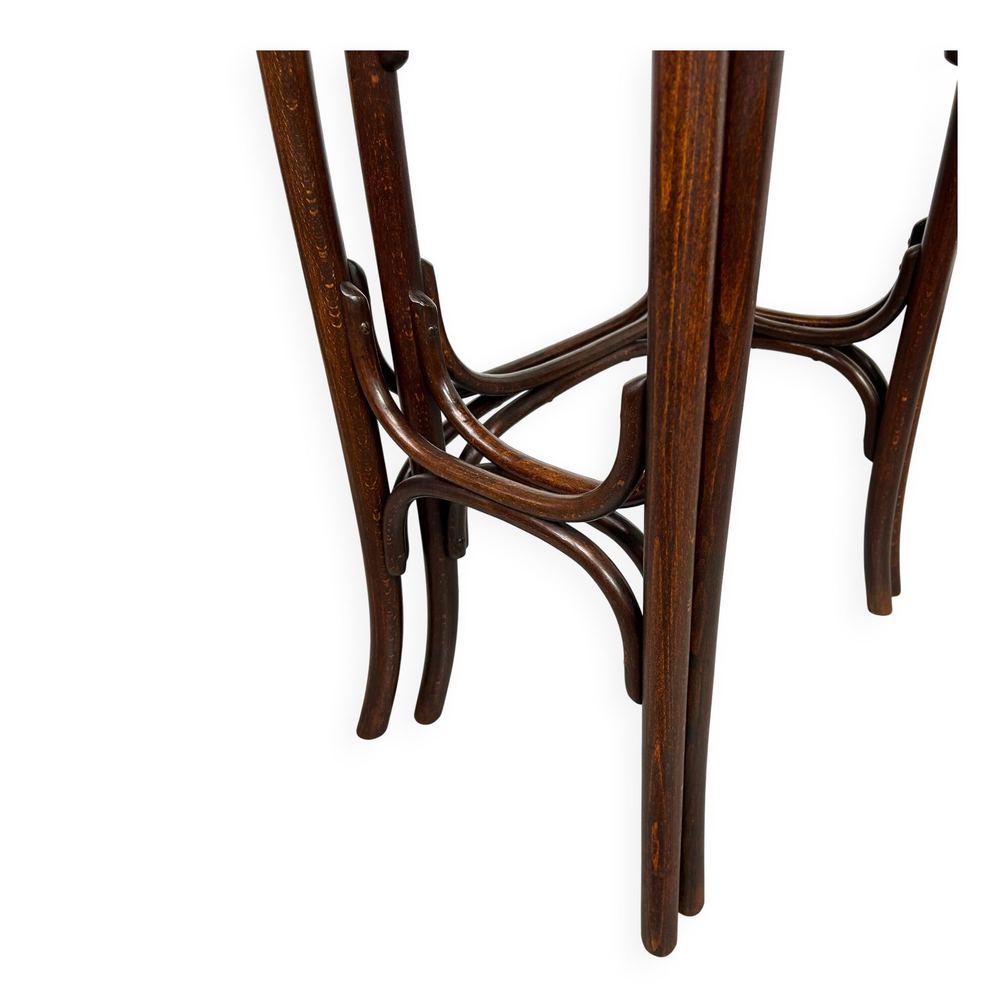 Nest tables Thonet