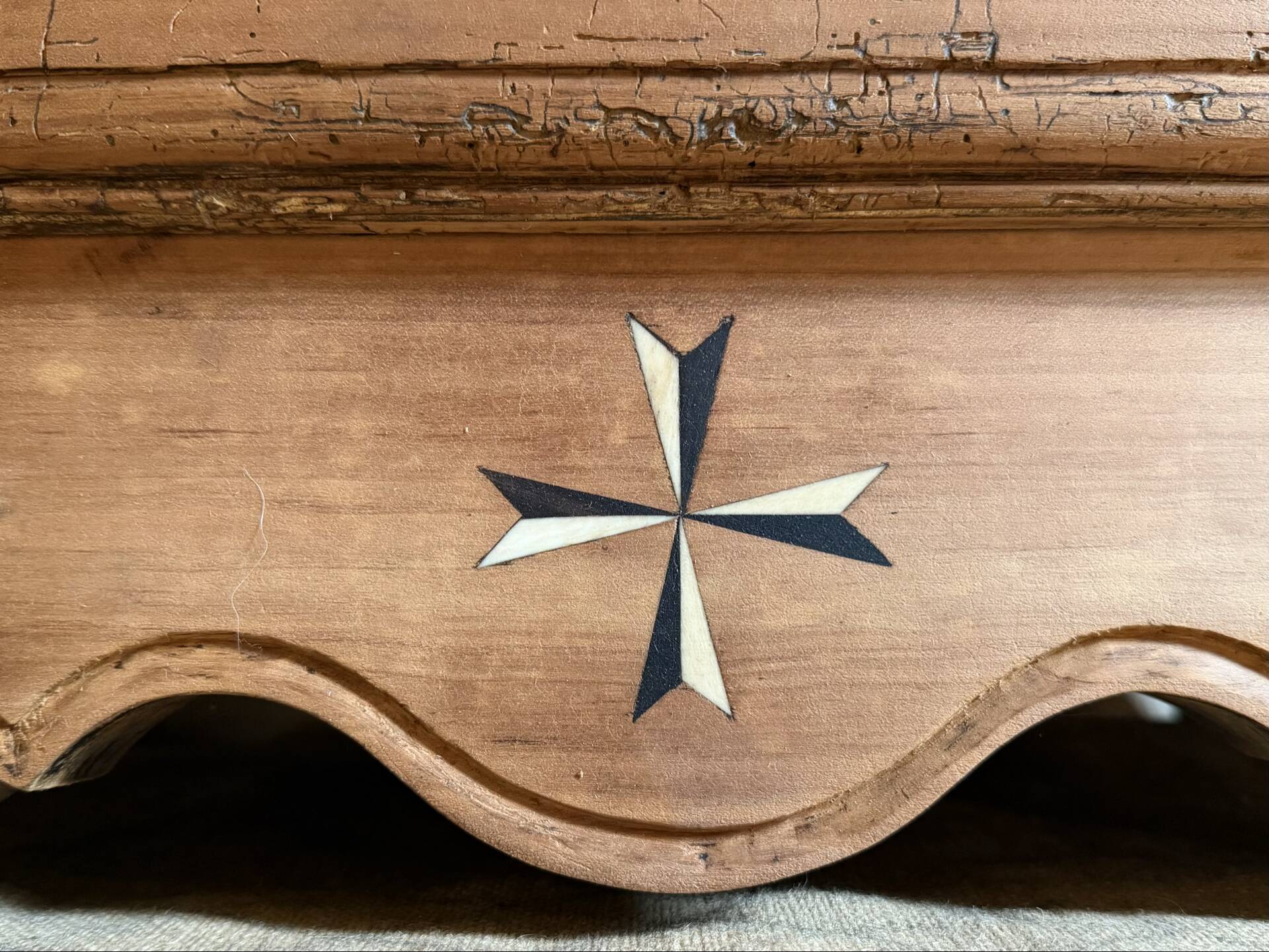 Confiturier, small renovated sideboard