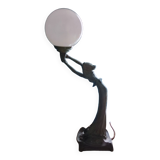 Women's statuette lamp