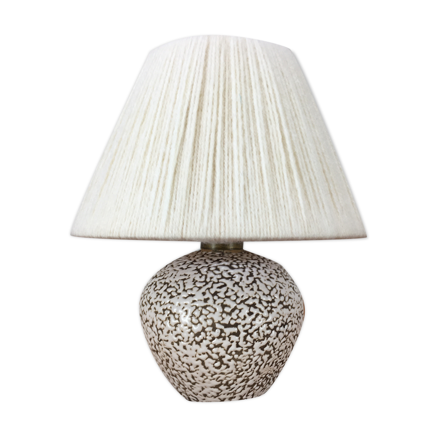 White and black art deco ceramic ball lamp