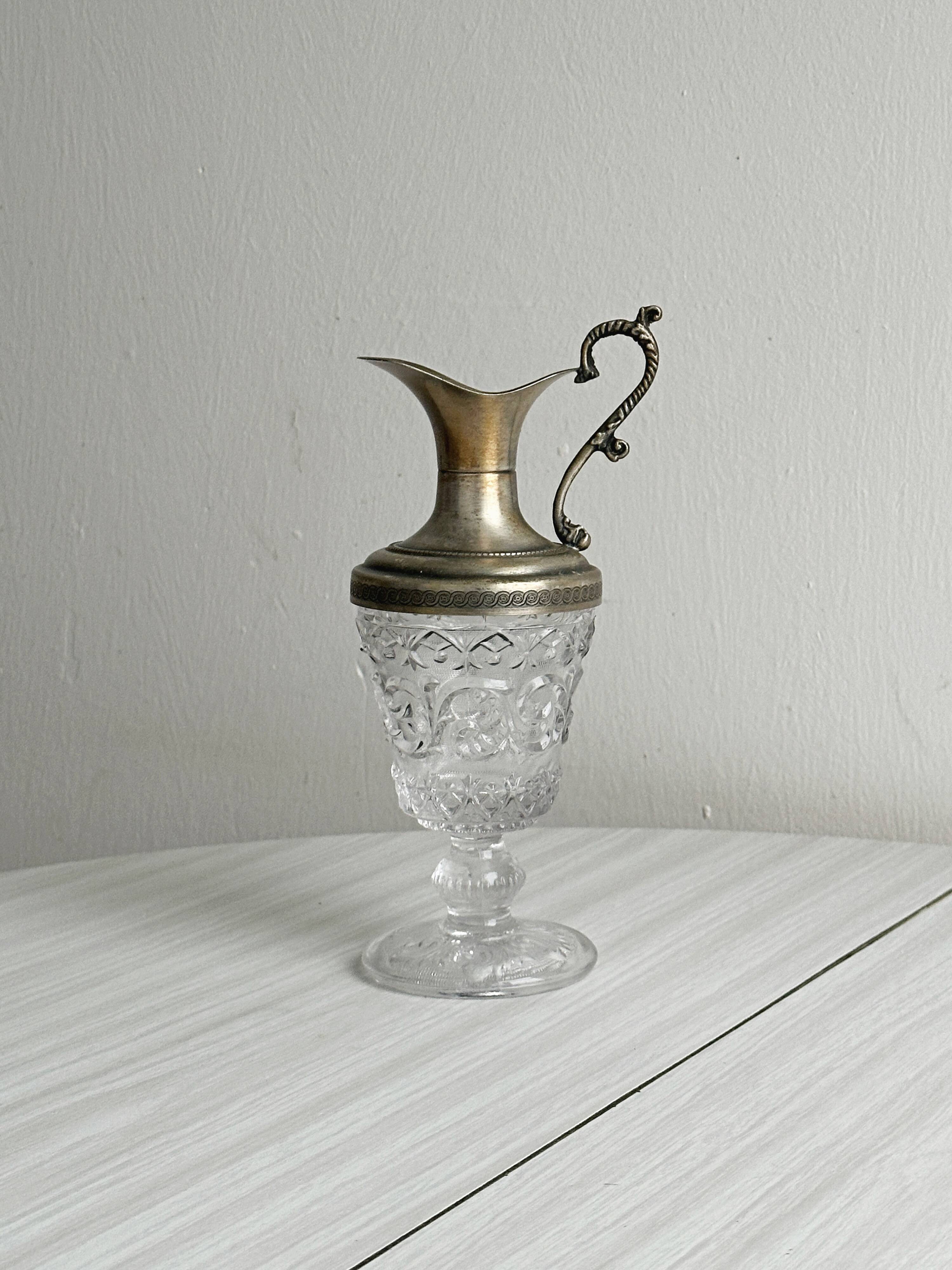 jug or large thick glass tumbler