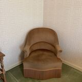 Toad armchair