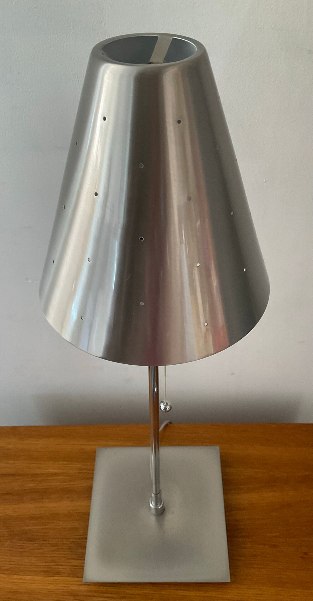 Brushed aluminium design lamp