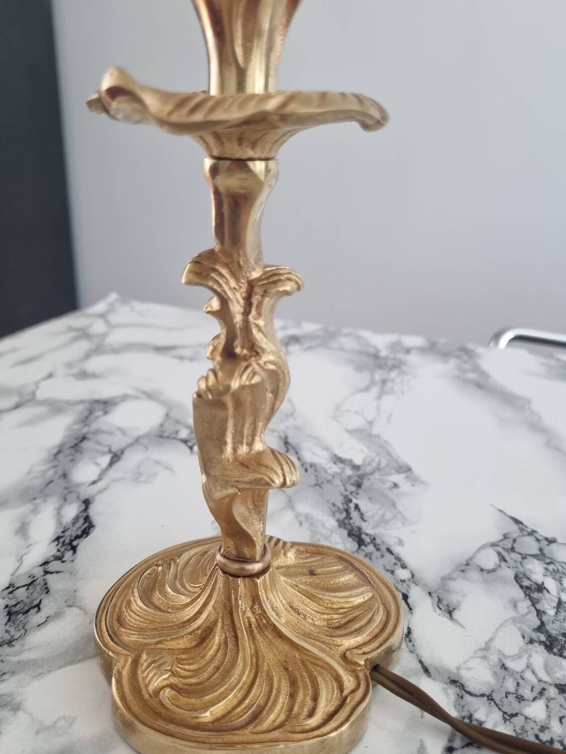 Vintage gold lamp base
