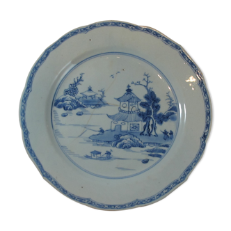 Ancient chinese plate white blue 18th century no.4