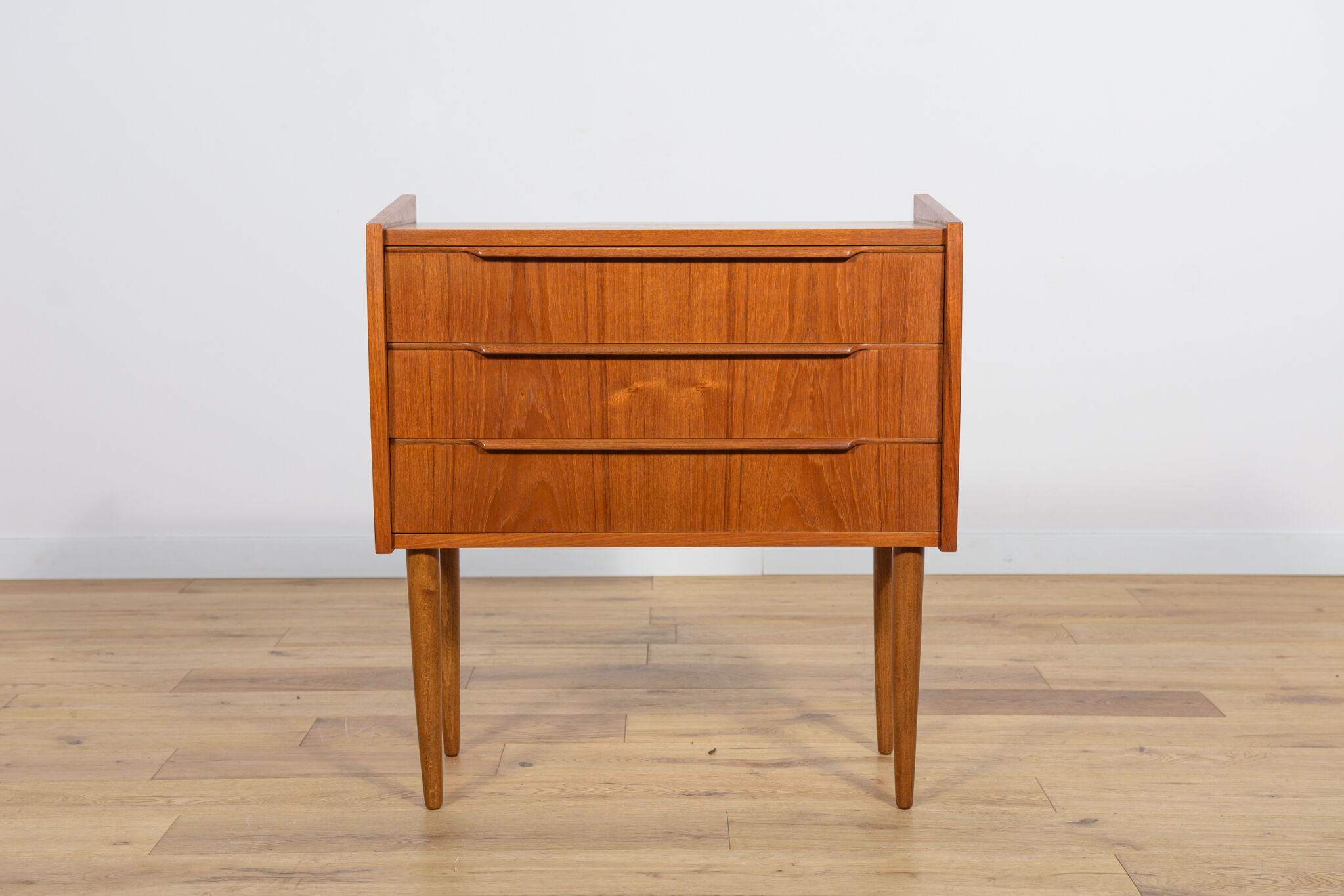 Mid-century danish teak dresser, 1960s