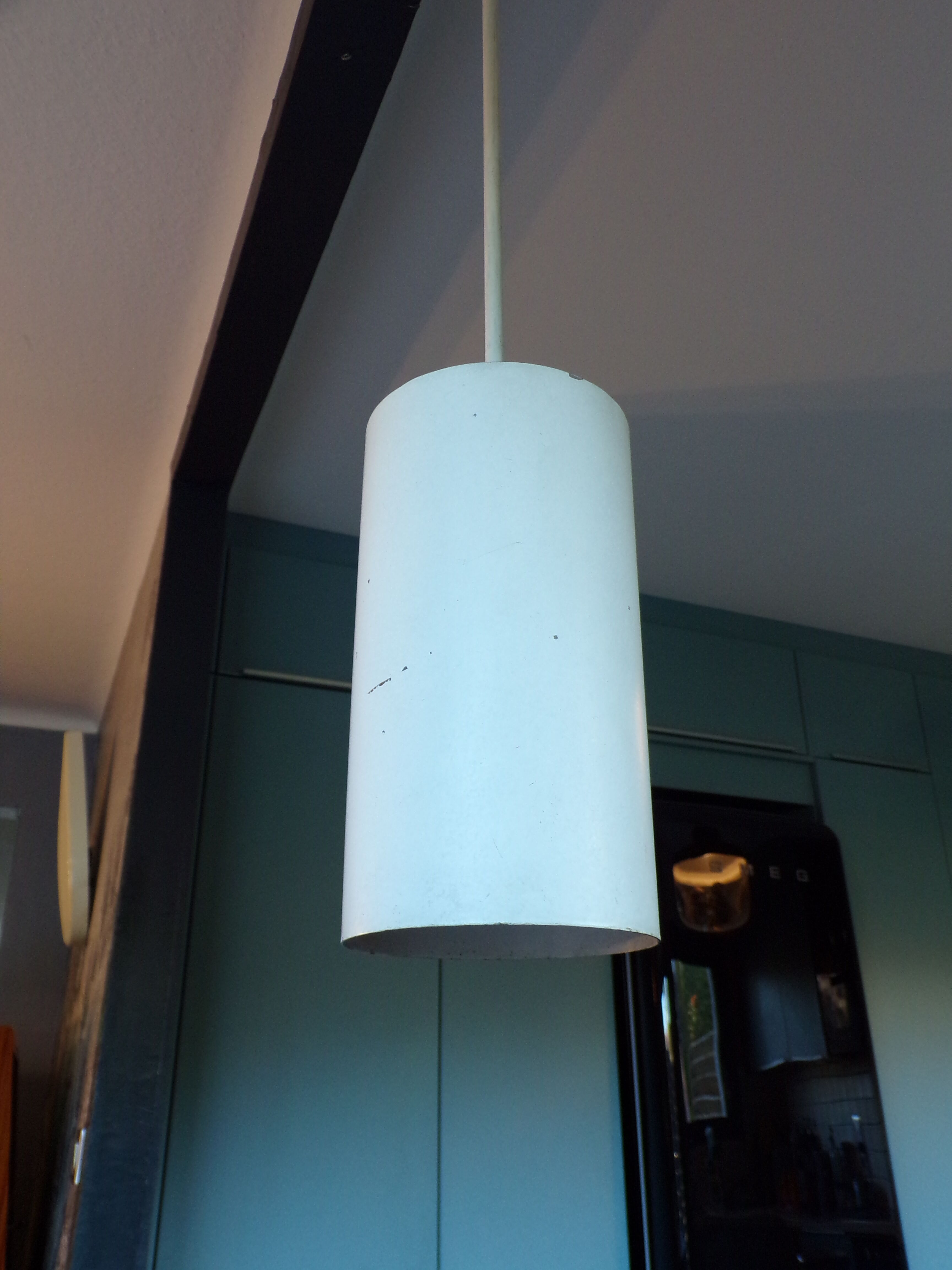 Metal tube suspension