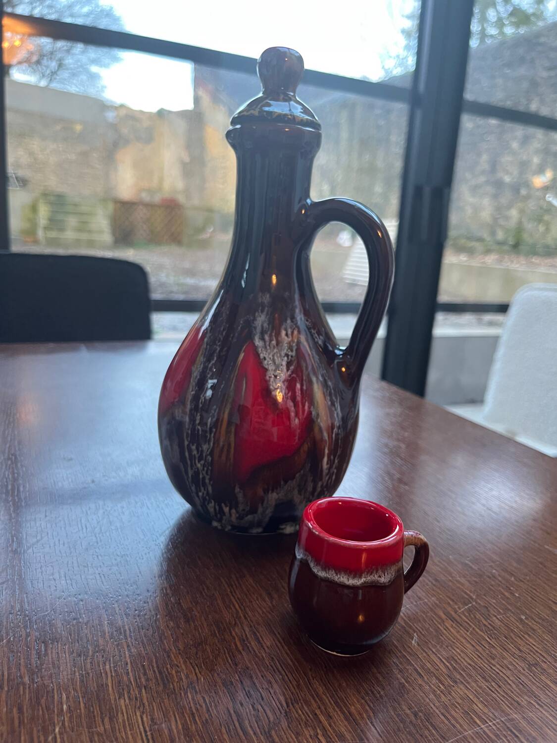 Ceramic liqueur service