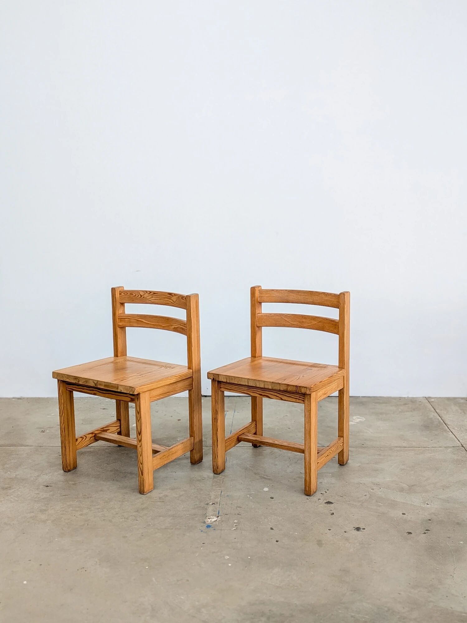 Scandinavian pine chairs, set of 4