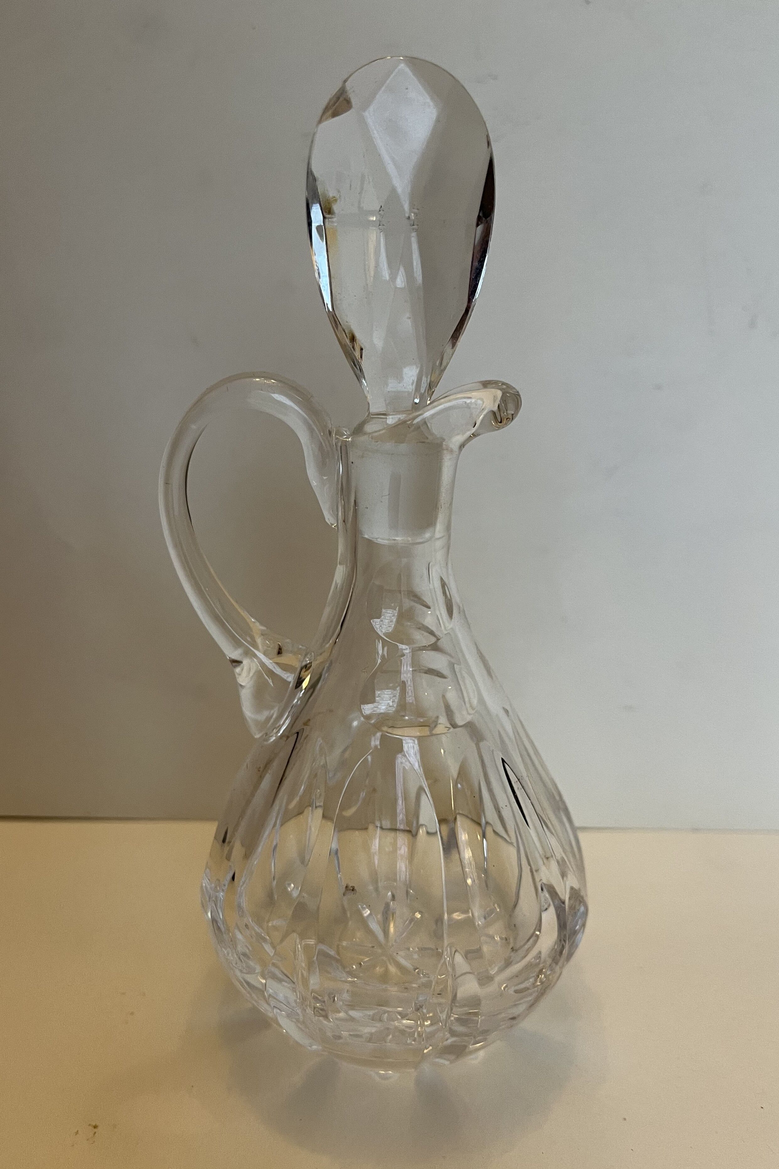 Paire d'huiliers en cristal taillé