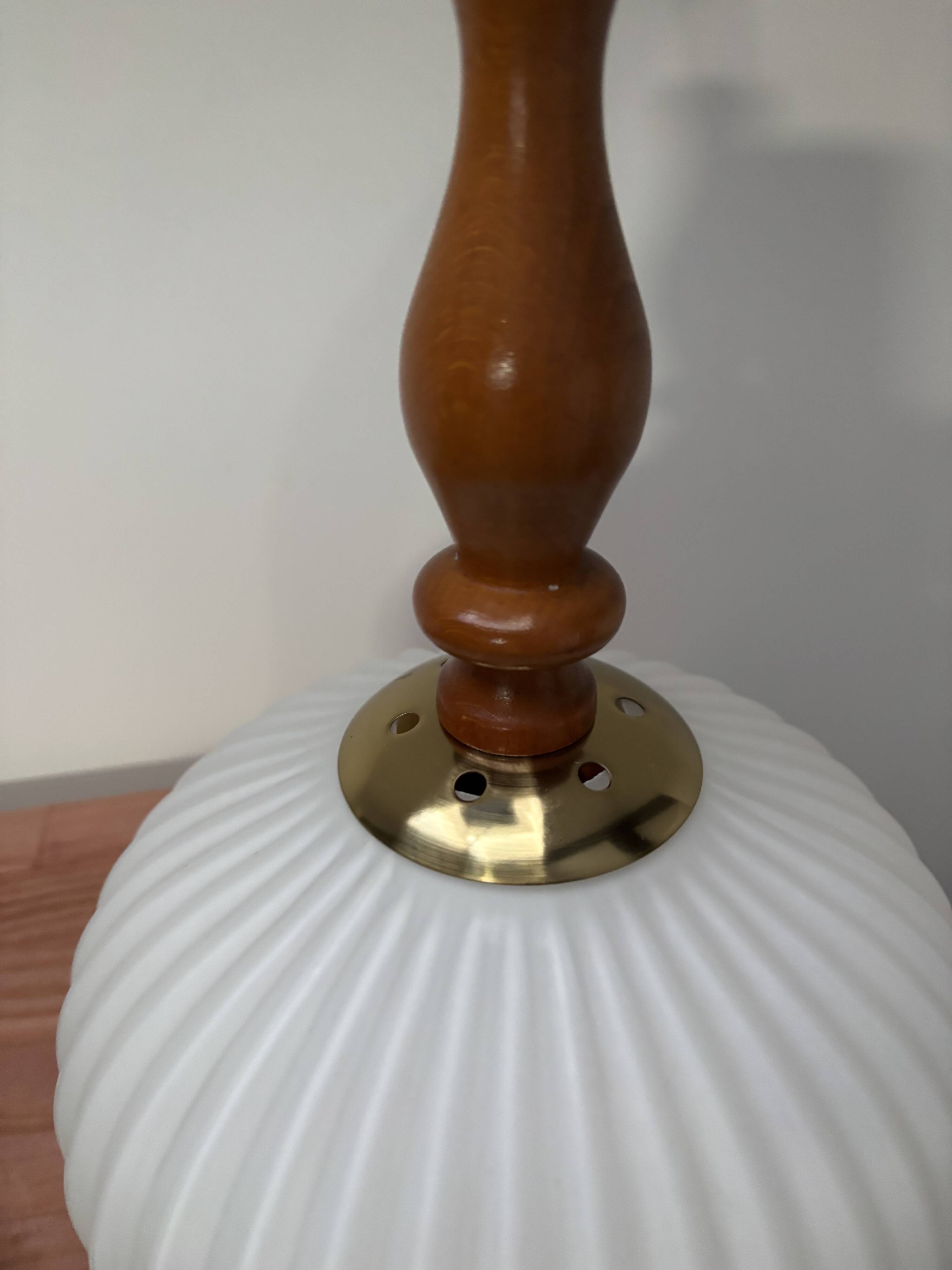 Vintage Scandinavian pendant light in white pleated opaline