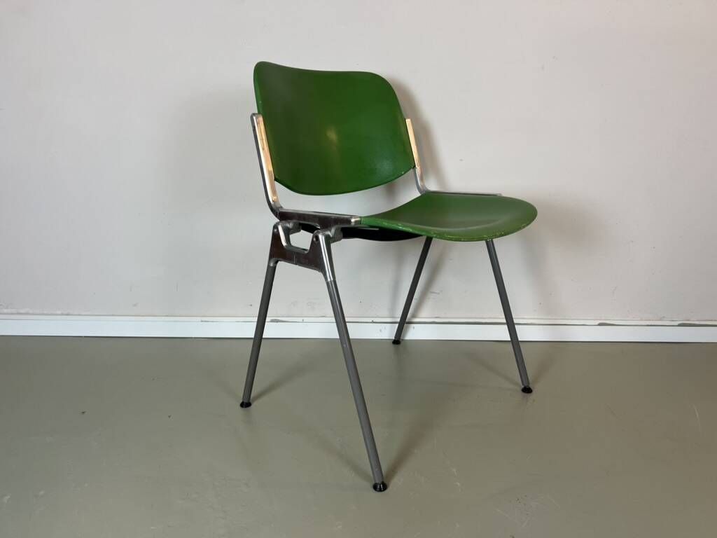 DSC 106 chaise Piretti Castelli années 70 vintage Italie vert