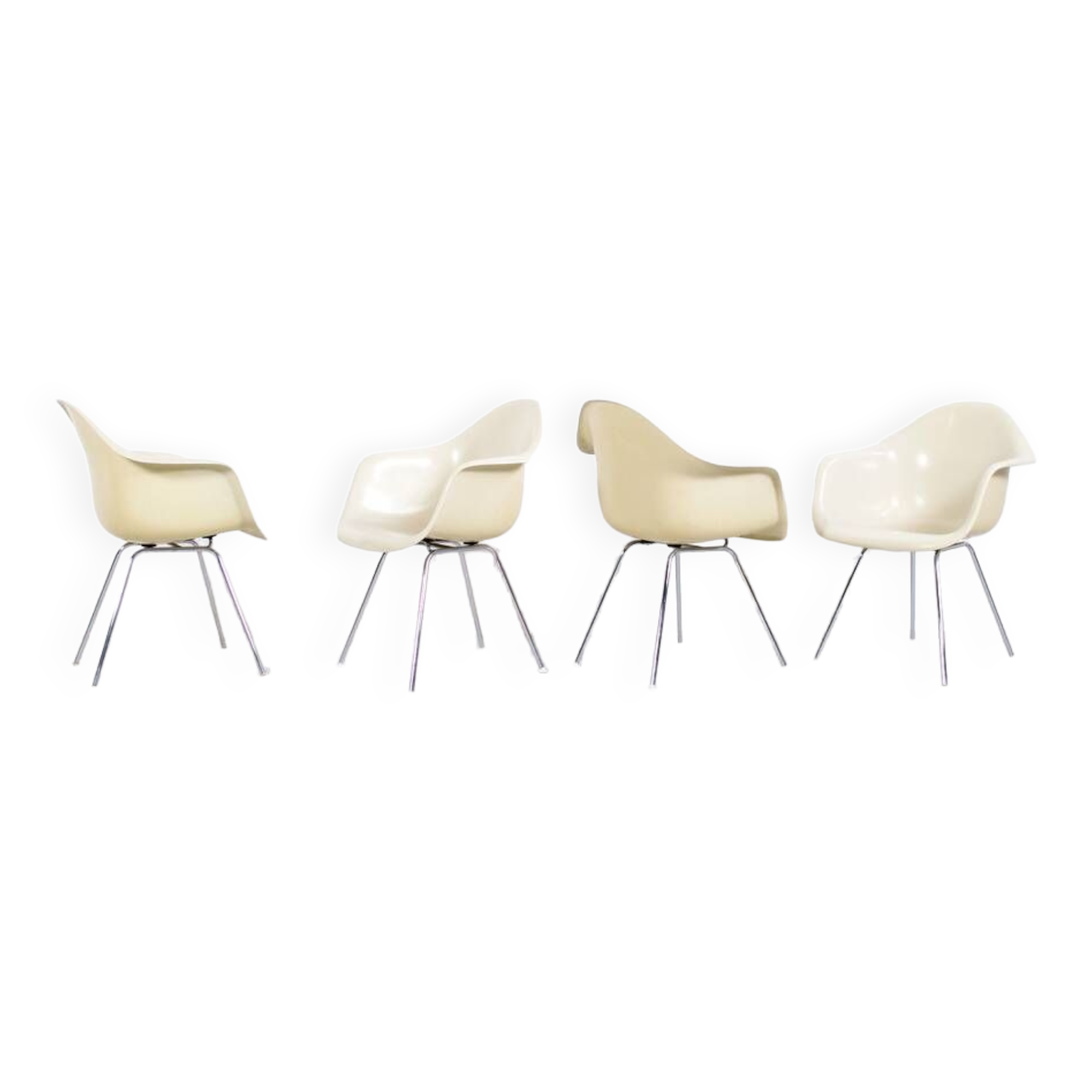 4 DAX Eames armchairs from the 60's Herman Miller mobilier international