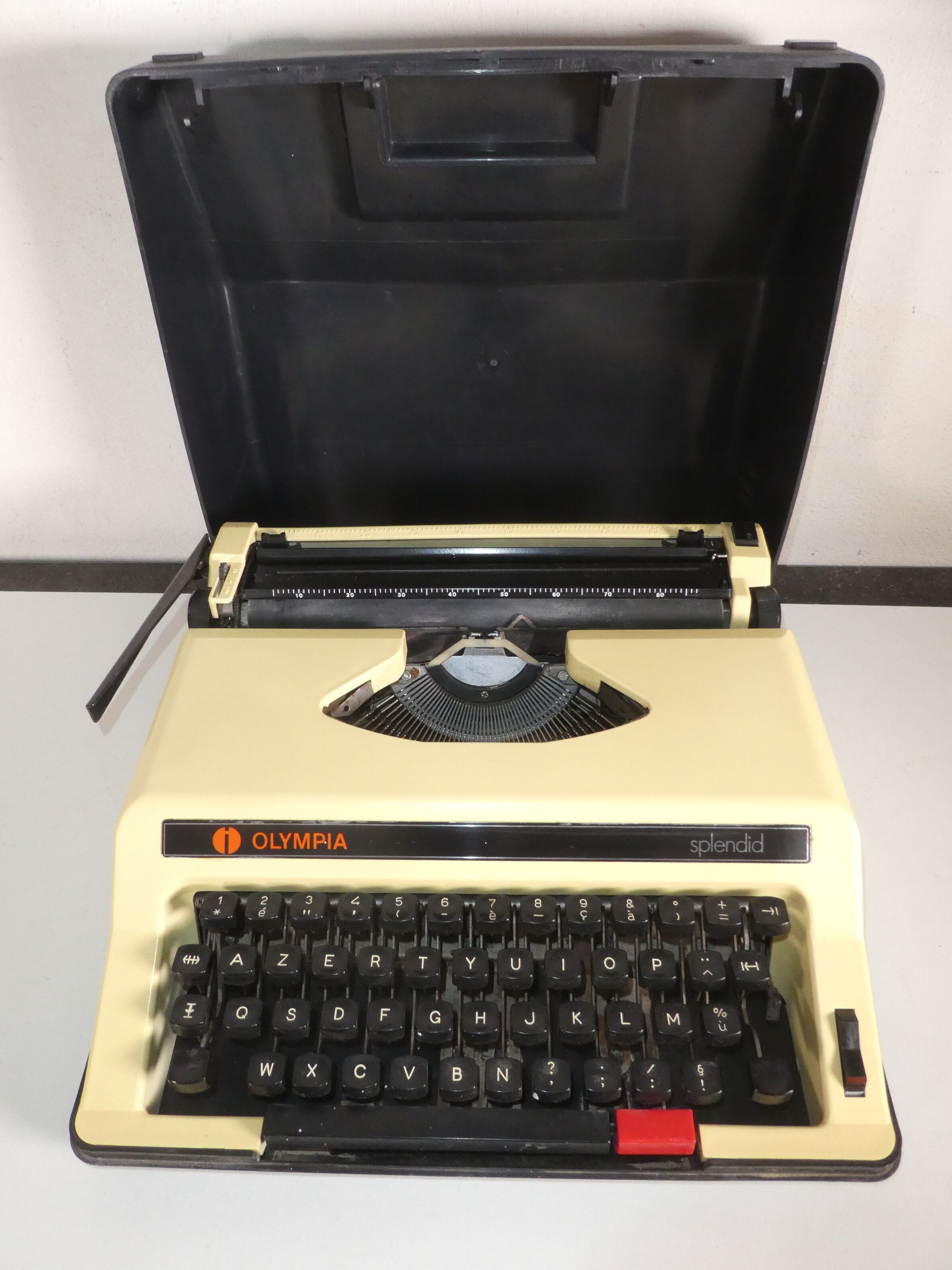 Olympia splendid typewriter