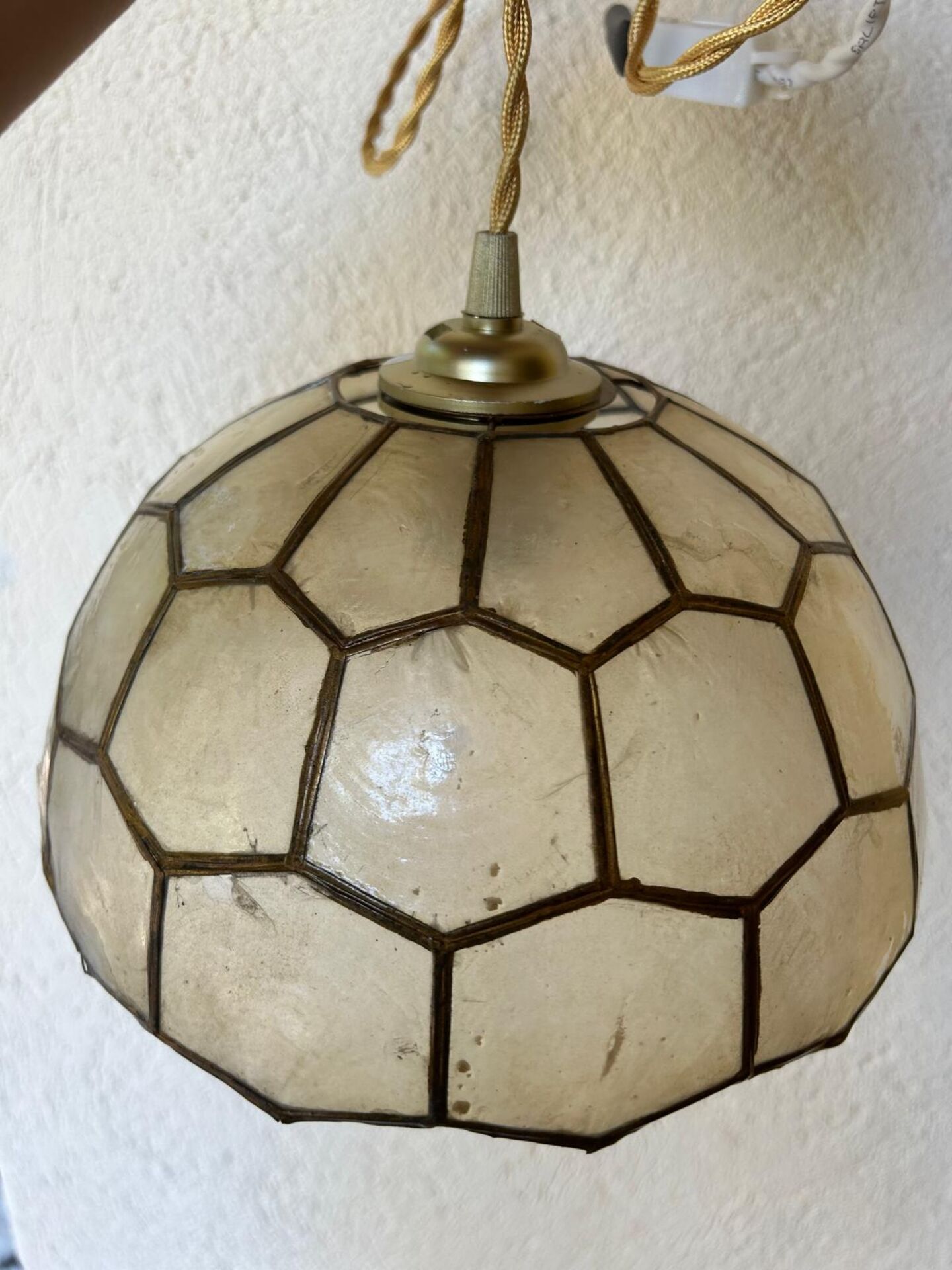 Vintage mother-of-pearl pendant
