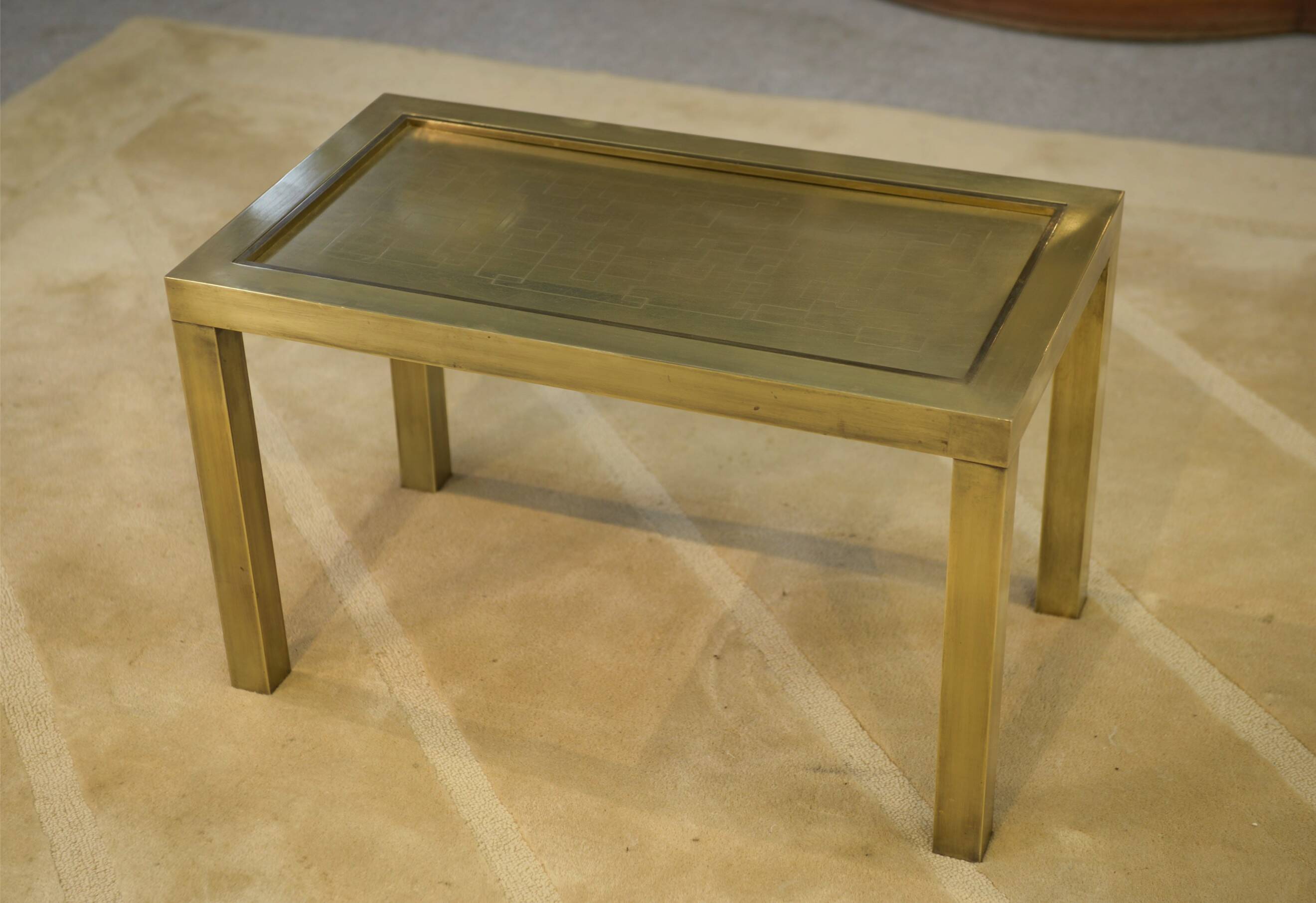Table basse en laiton attribuée à Willy Daro 1970’s