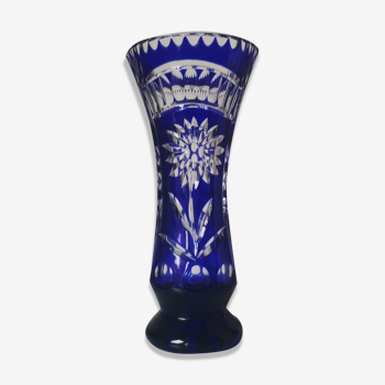 Vase cristal taillé bleu