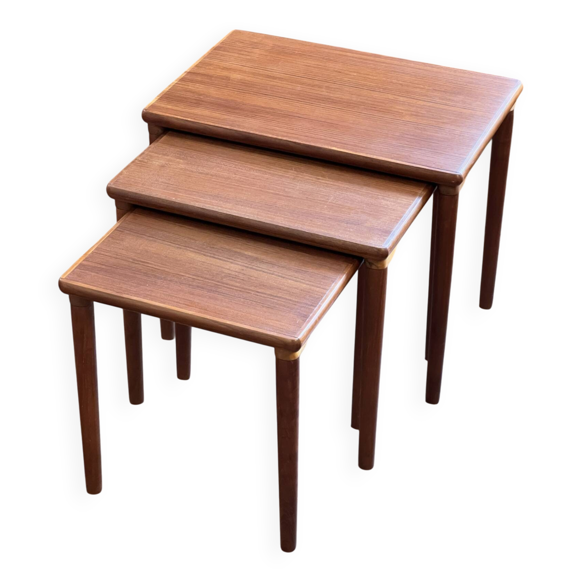 Nestable teak tables