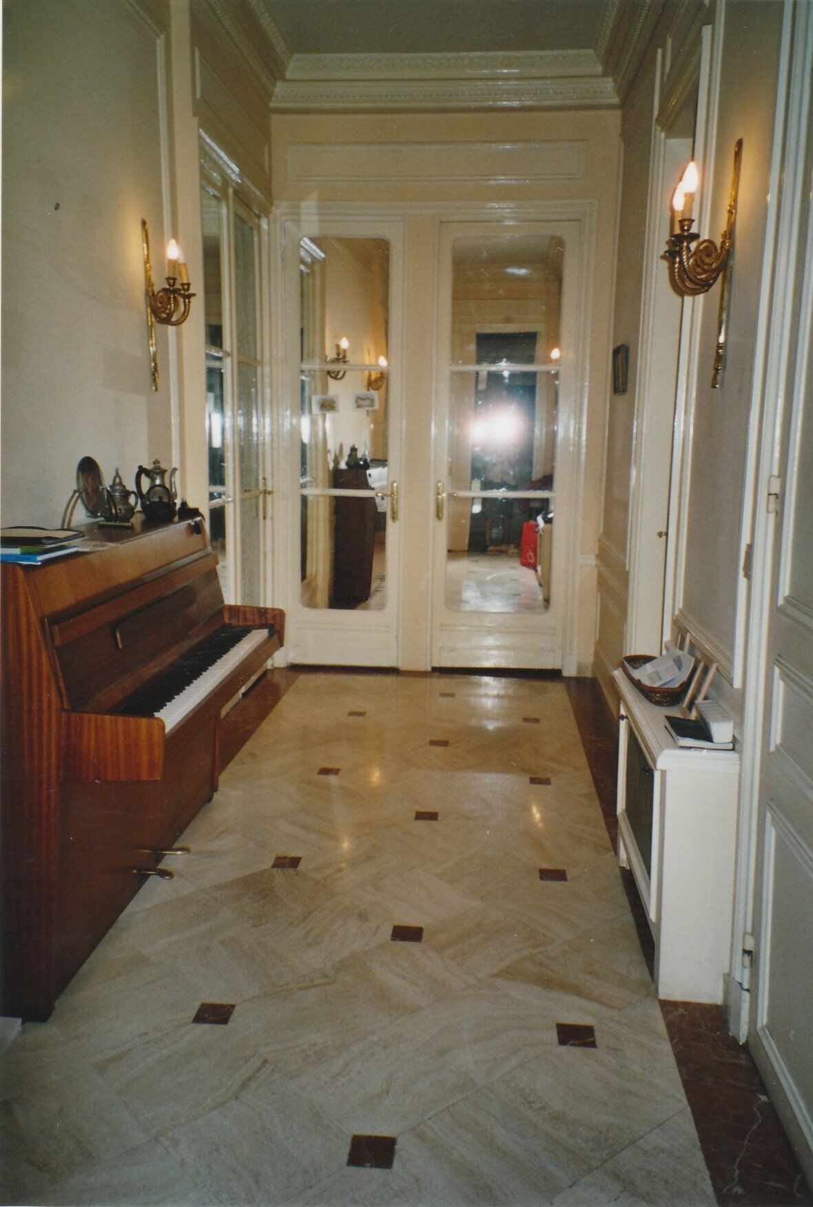 Louis XVI style bronze wall light