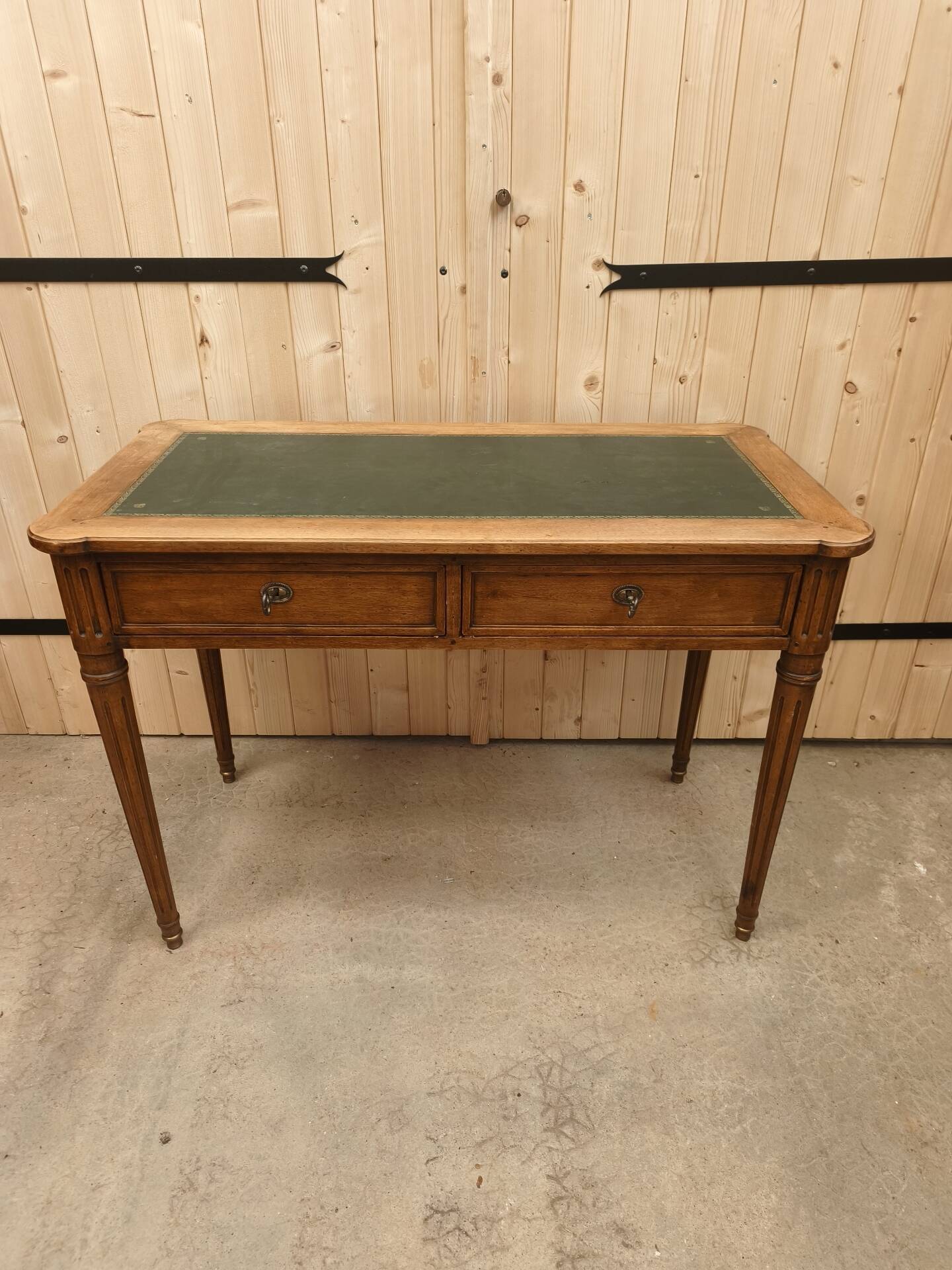 Bureau style directoire en bois massif - XIX ème siècle