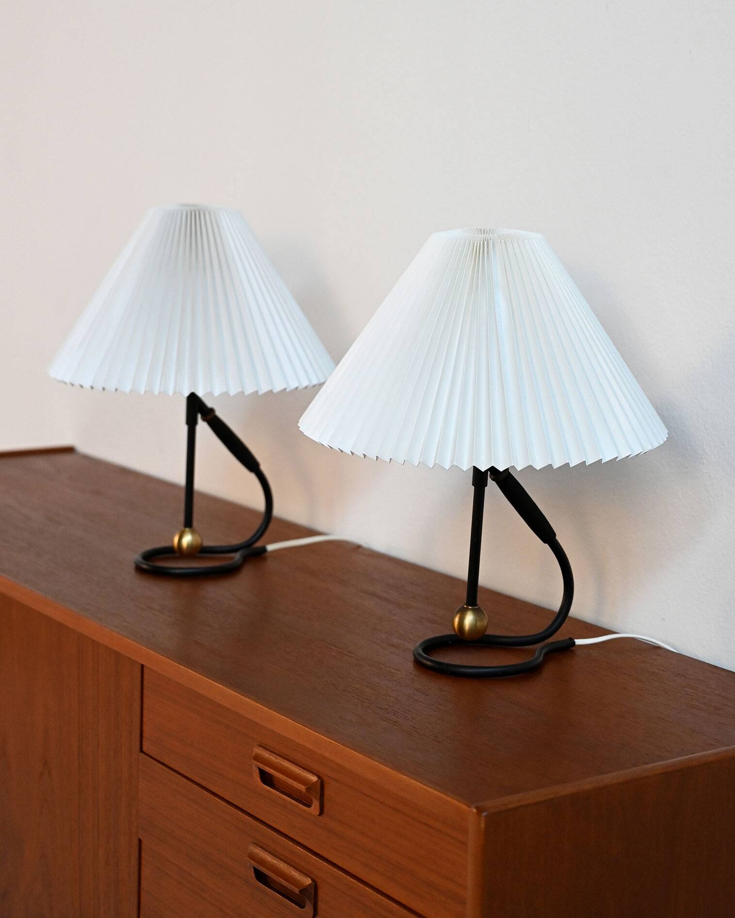 Pair of “Kip-Lamp” lamps by Kaare Klint for Le Klint, 1940s