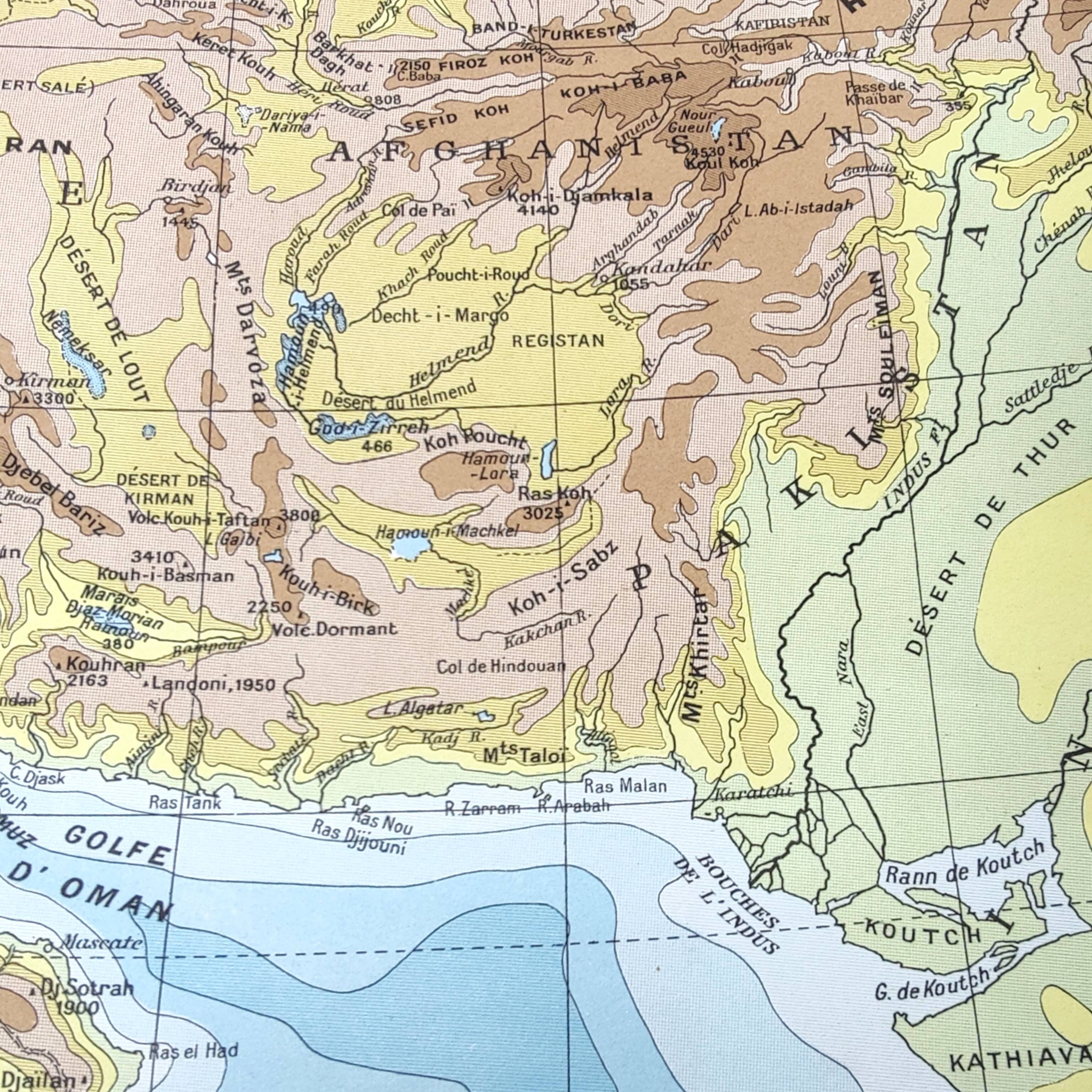 Vintage Western Asia map 43x43cm from 1950