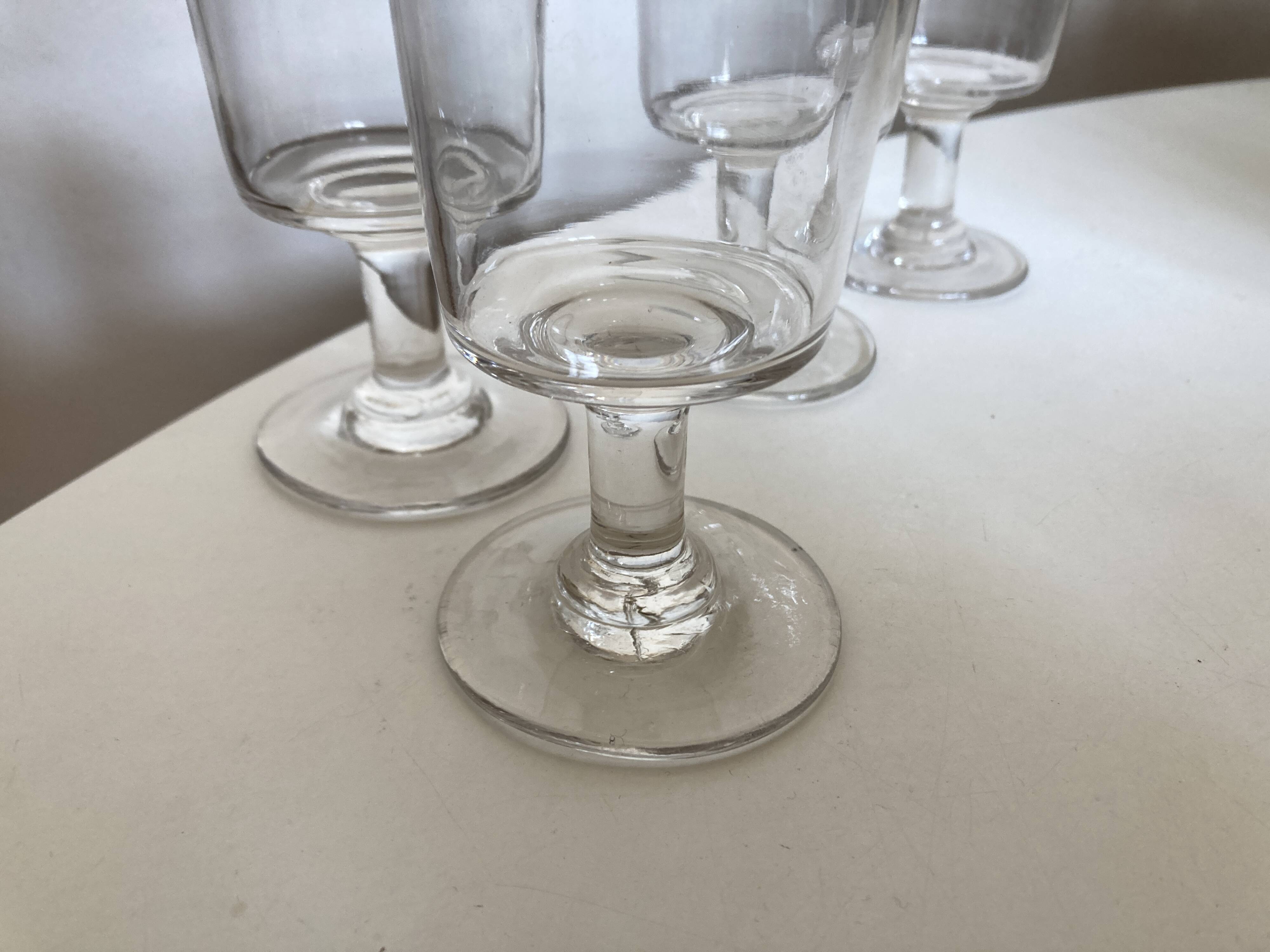 Set de 4 verres rouleau 19e en verre irrégulier