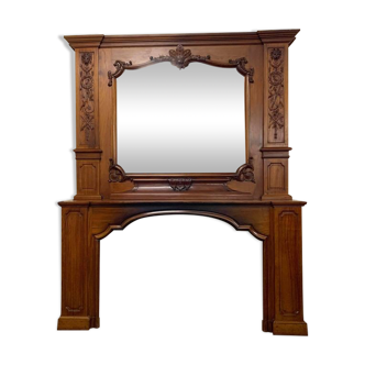 Fireplace of castle Louis XV Rocaille in solid walnut around 1900