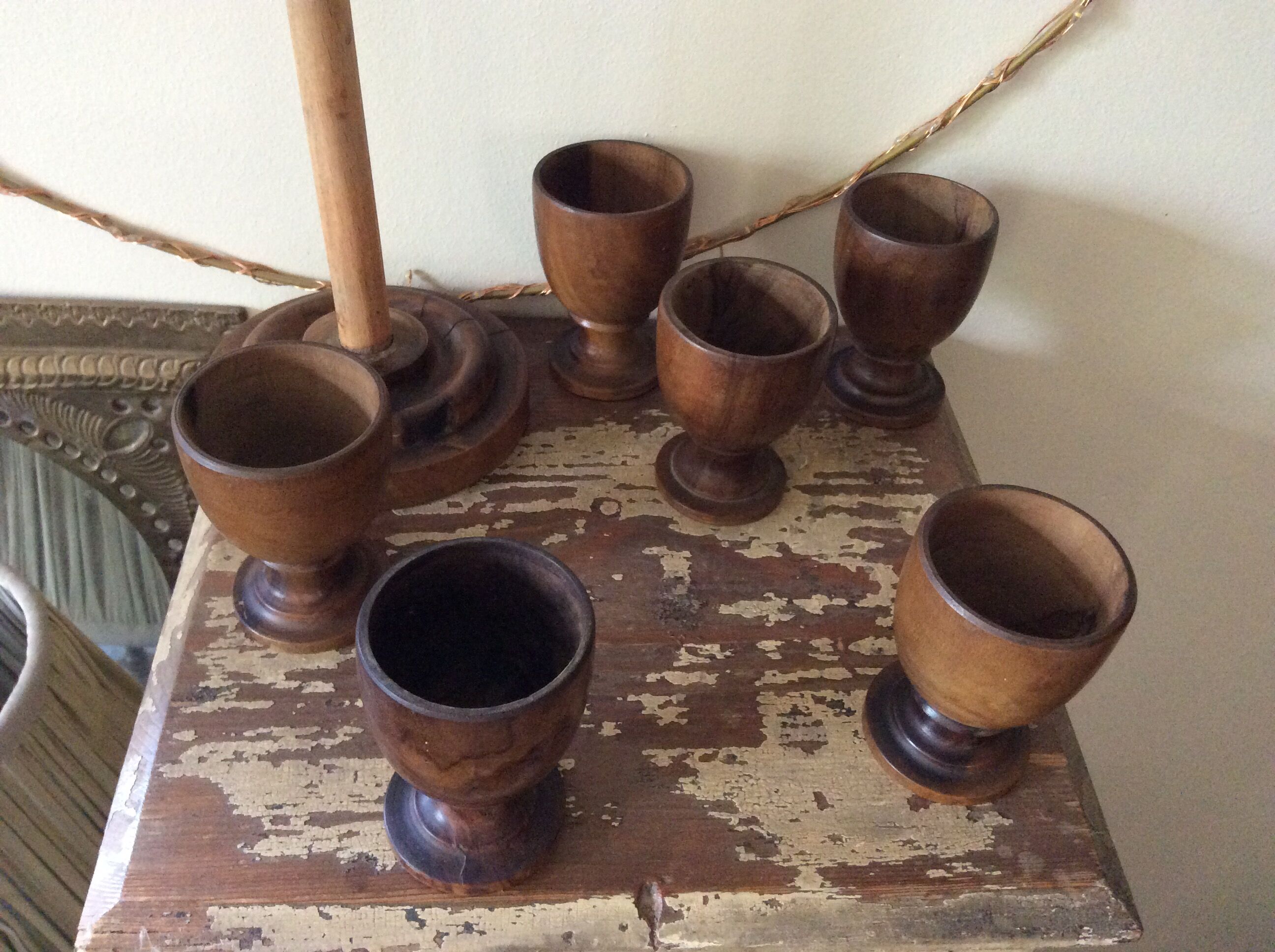 Series of 6 coquetiers