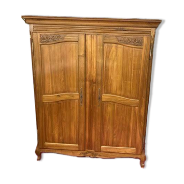 Armoire en noyer