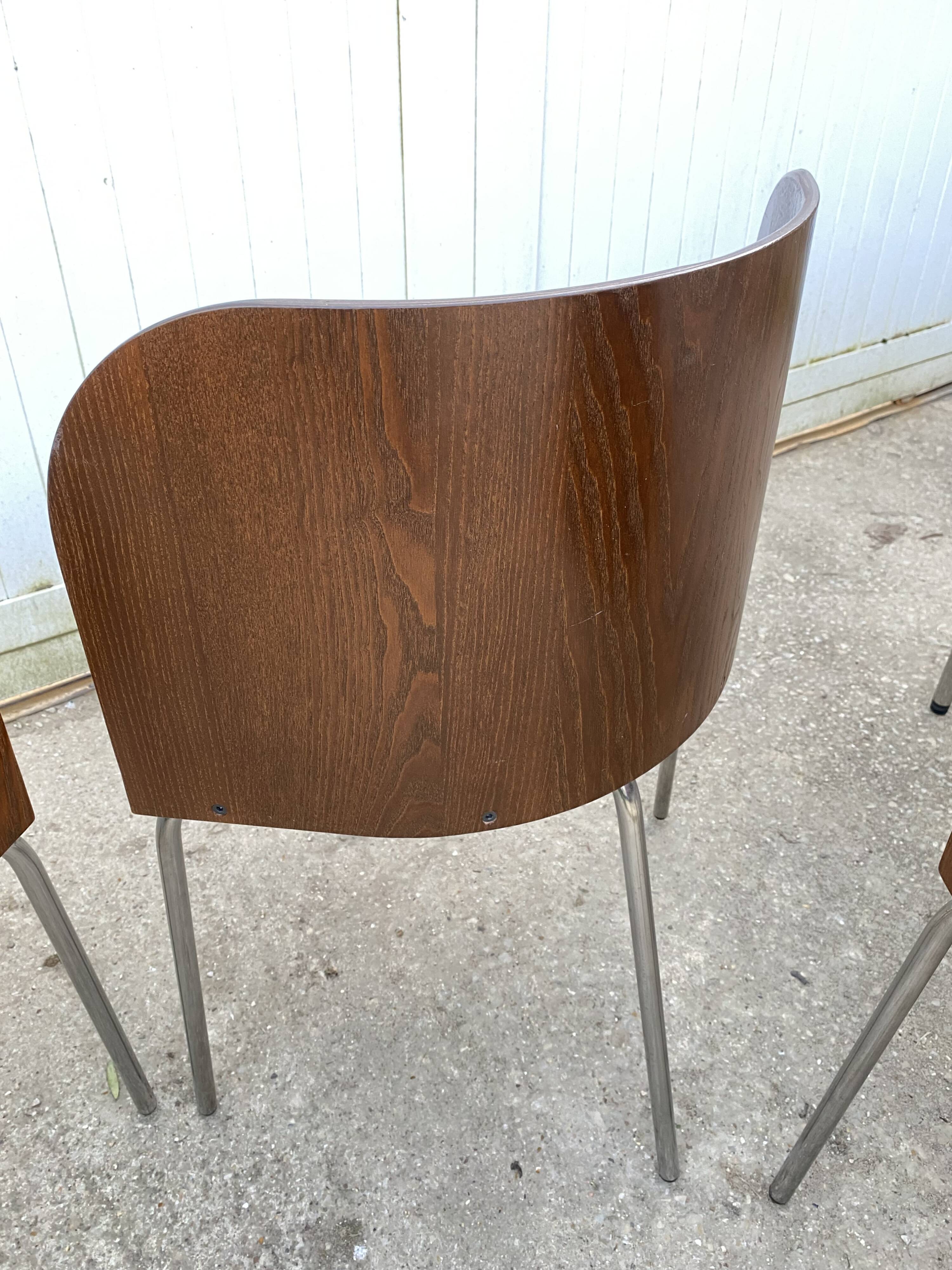 Fusion table and 4 teak chairs by Sandra Kragnert IKEA.