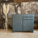 Parisian buffet storm color