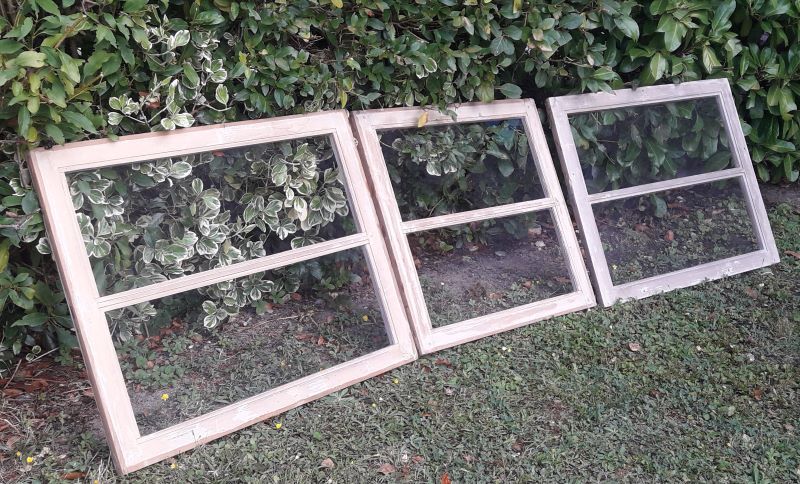 Glazed frame 70x83cm for partition