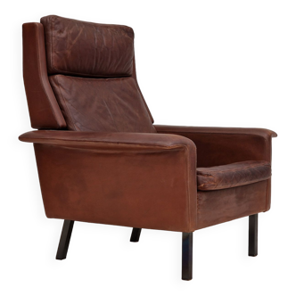 1970s, Danish design by Arne Vodder for Fritz Hansen, leather, original condition.