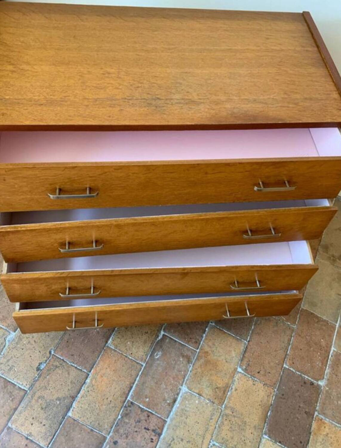 Vintage chest of drawers