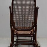Rocking chair et son repose pieds, en hêtre 1900
