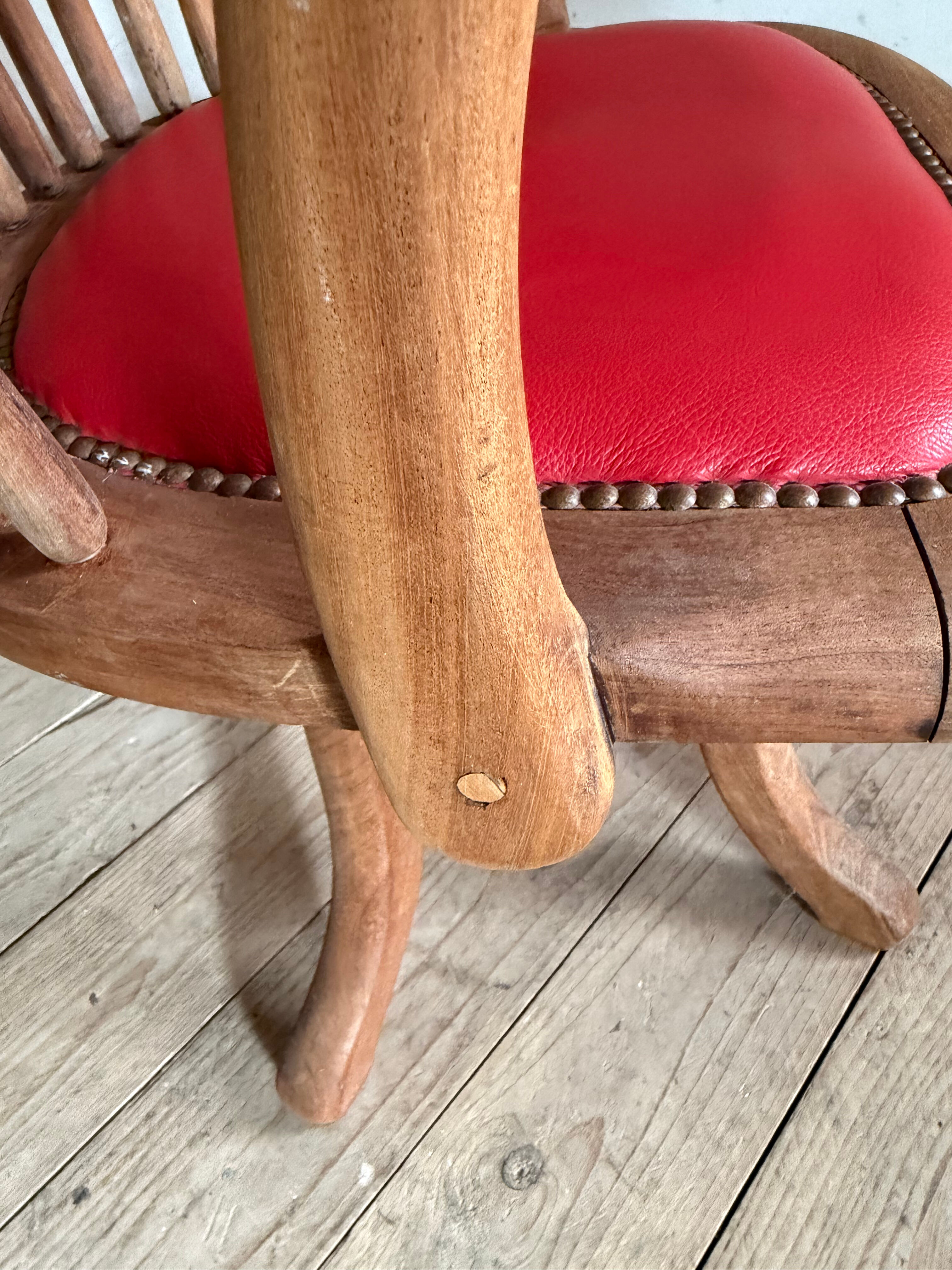 Vintage Art Deco swivel office chair