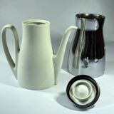 Cafetière avec couvercle chauffant isolé en métal en ensemble avec pot à lait et sucrier, Vintage
