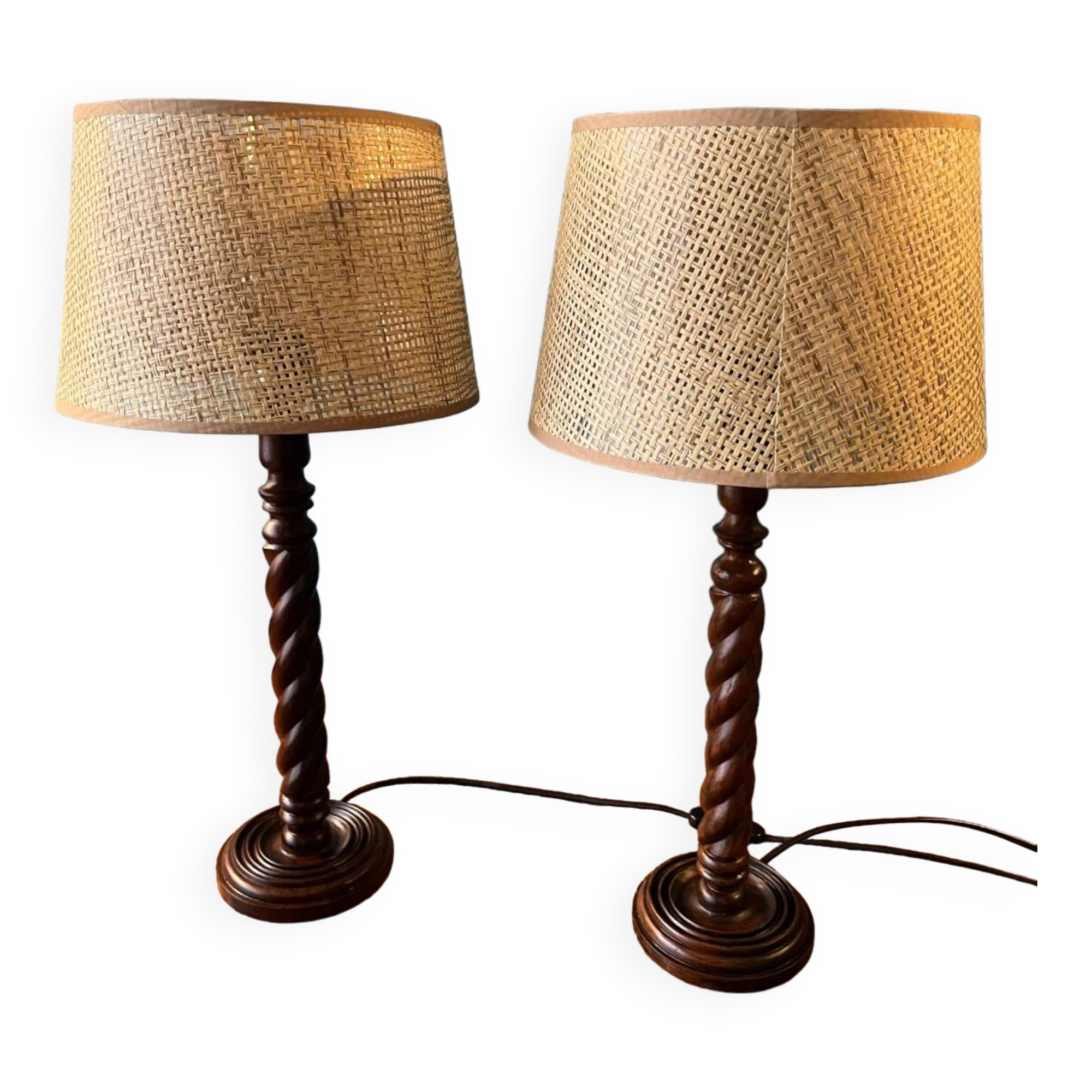 Pair of table lamps in turned wood, manual work