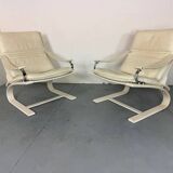Ensemble de deux chaises longues blanches Space Age, années 1970