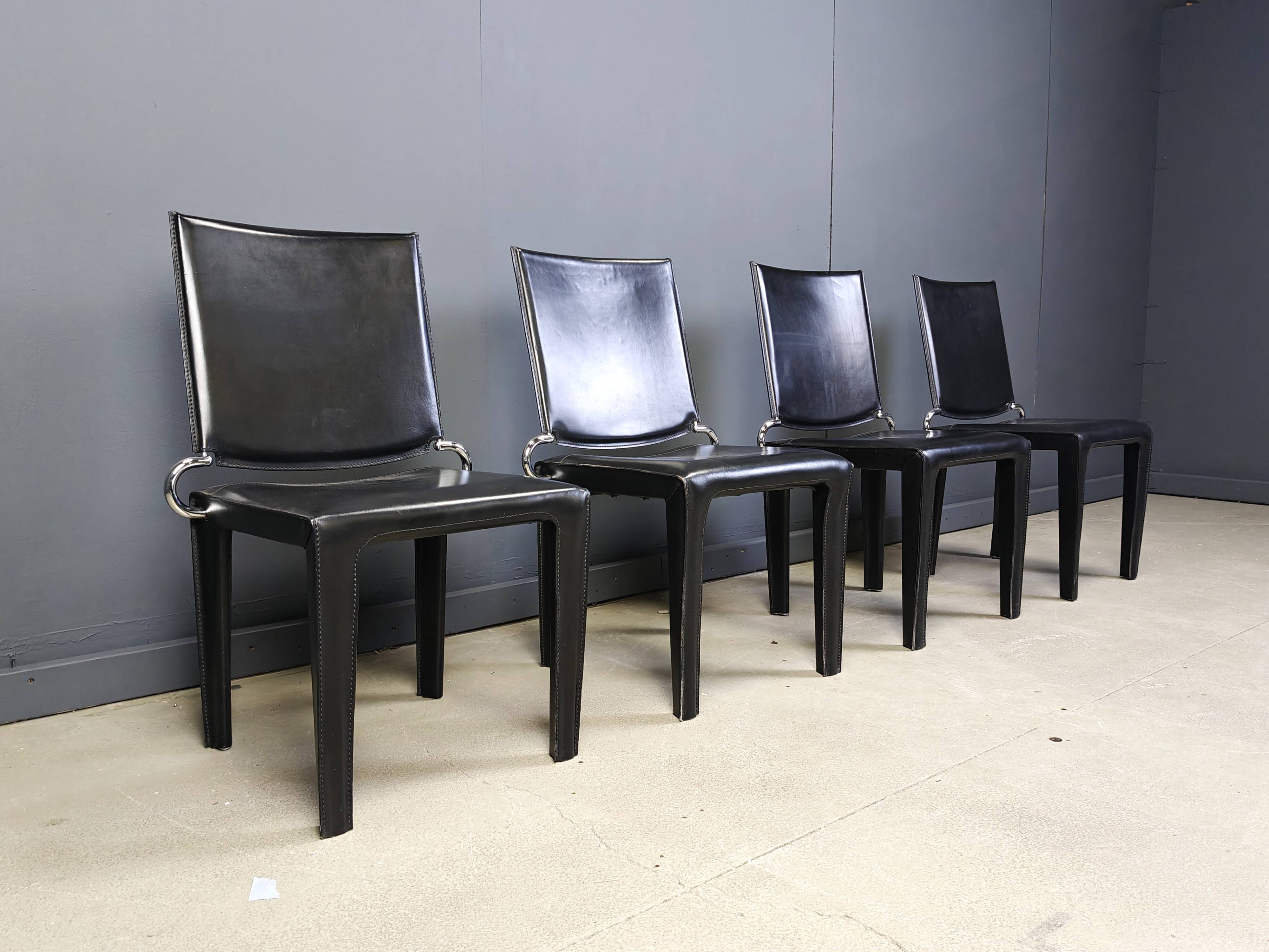 Black leather dining chairs by Arper italy, 1980s - set of 4